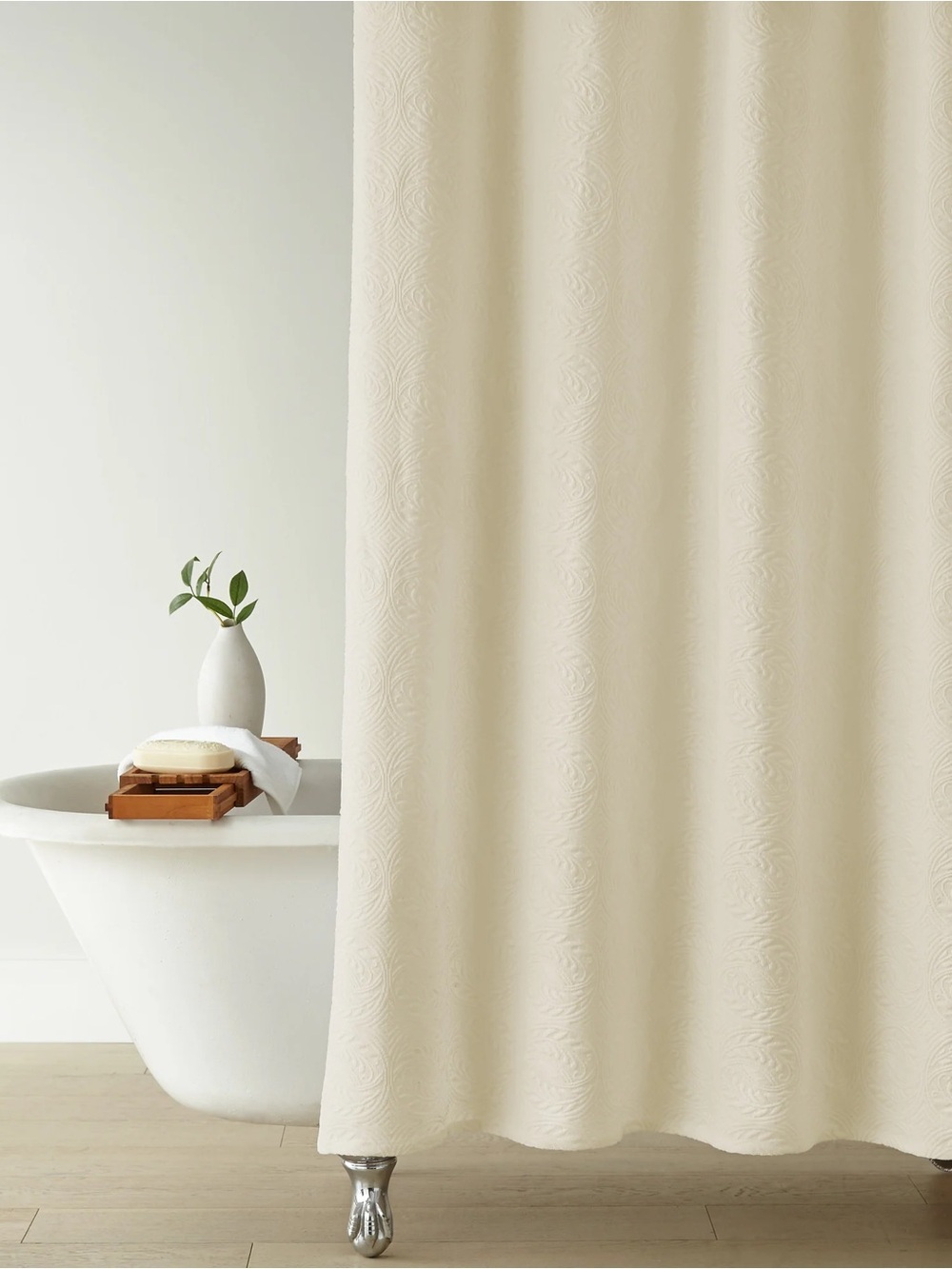Peacock Alley Vienna Matelassé Shower Curtain Linen 72x72 (Portugal)